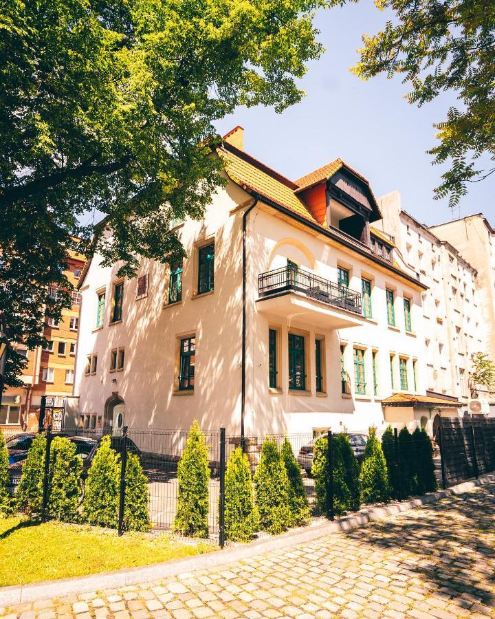 Villa Art Novis Wrocław Exteriör bild
